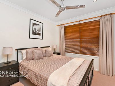 15 Glasshouse Cres, Forest Lake