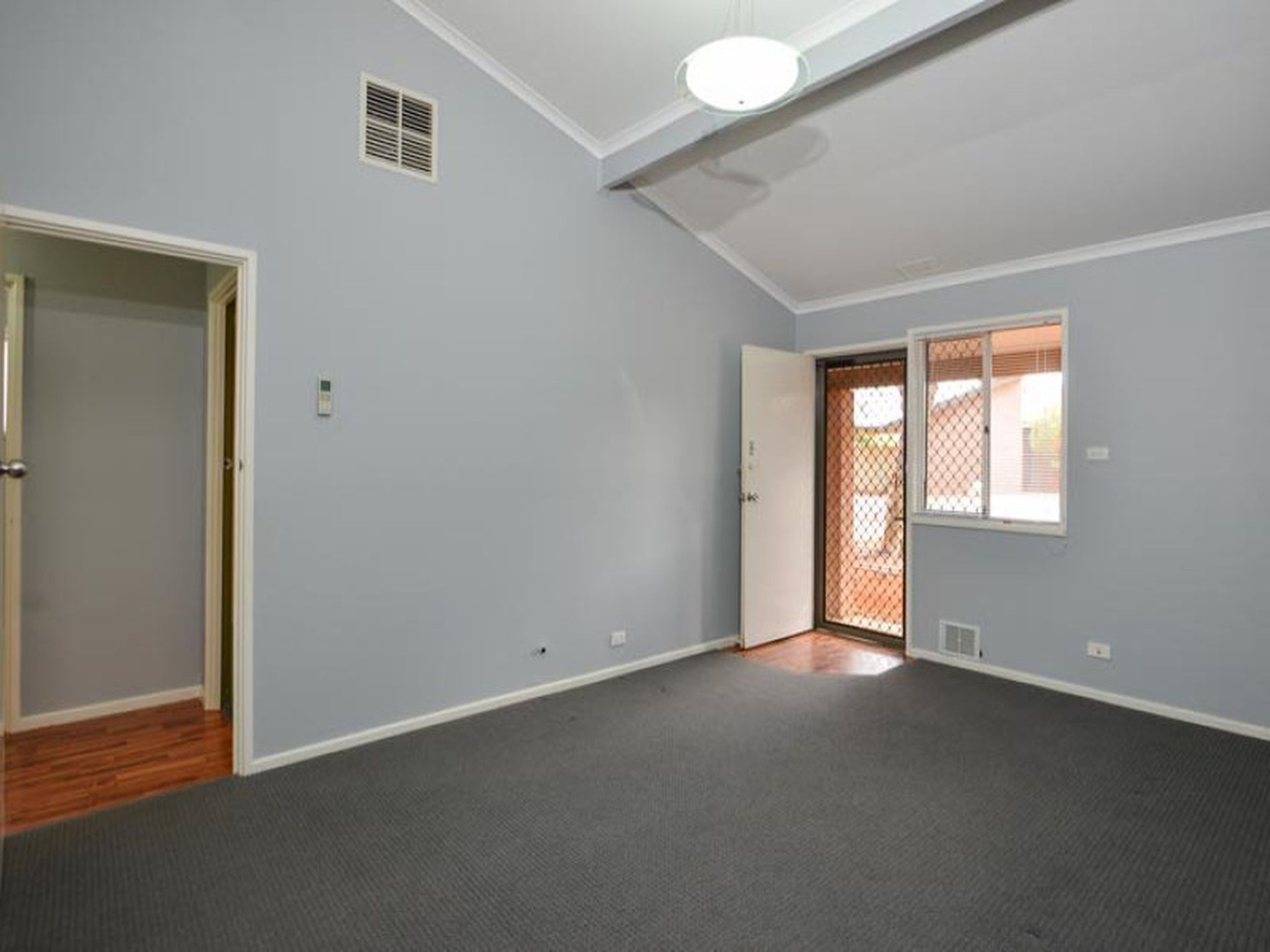 5 / 7 Britannia Place, South Kalgoorlie