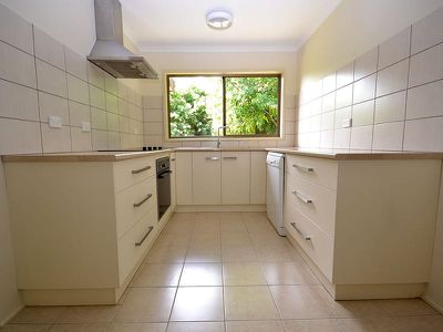 2 / 1 Allamar Court, Tawonga South