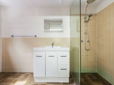 30 Kapool Crescent, Malak
