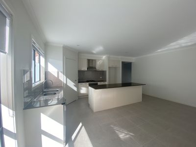 4 Federation Boulevard, Truganina