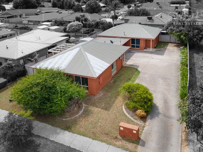 1&2 / 9 JACKSON DRIVE, Wodonga