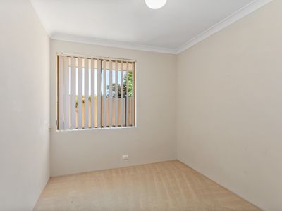 1/26 Ostend Road, Scarborough