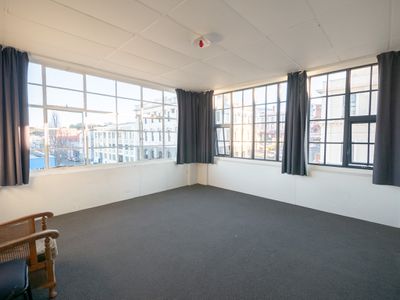 8 / 53 Bond street, City Centre