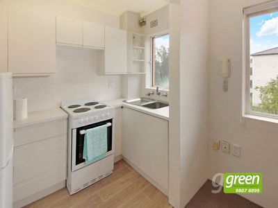 8 / 14A Meadow Crescent, Meadowbank