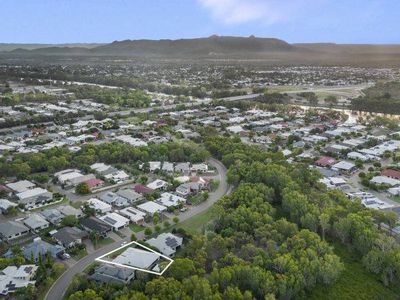 83 Freshwater Drive, Douglas