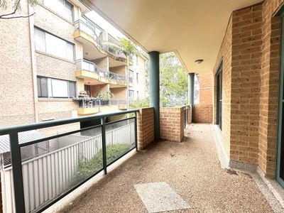 2 / 30 Jessie Street, Westmead