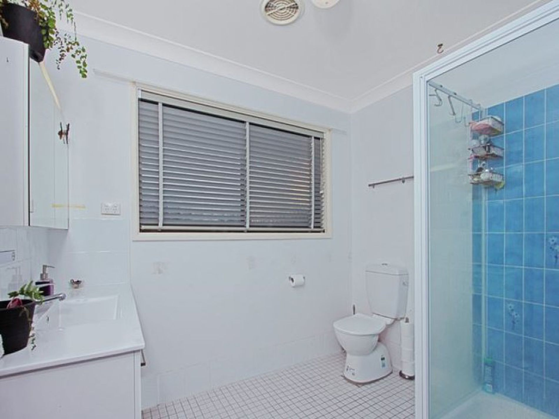 10 Clyde Street, Mollymook