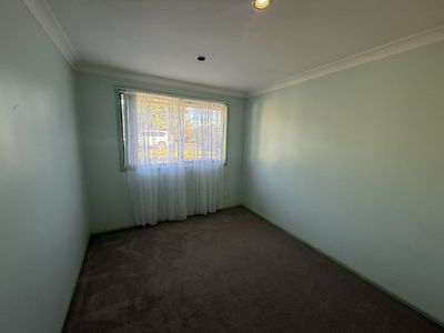 10 Medlyn Street, Parkes