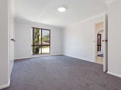 1 Abingdon Road, Swan View