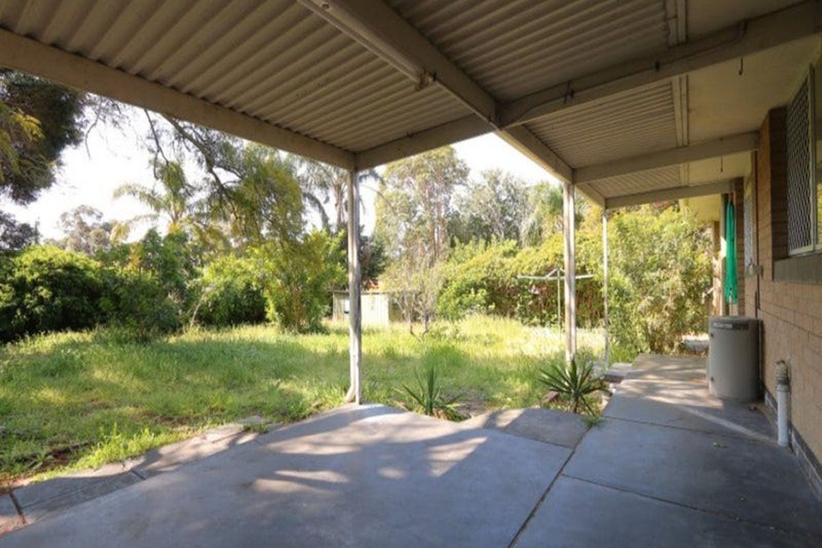 615 Beach Road, Warwick