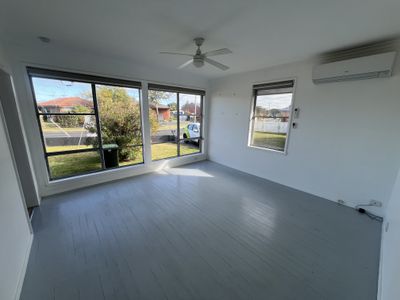 57 Neptune Avenue, Newcomb