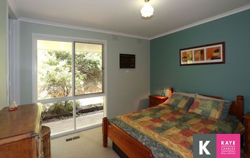 6 McArthur Road, Beaconsfield Upper