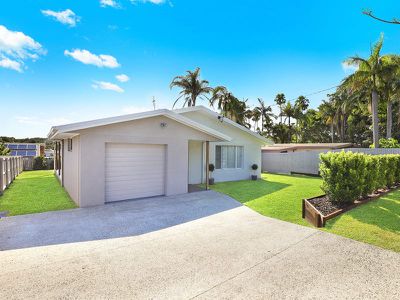 50 Palm Drive, Mooloolaba
