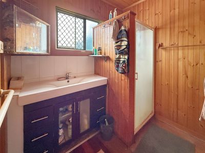 2 CANOPUS CIRCUIT, Atherton