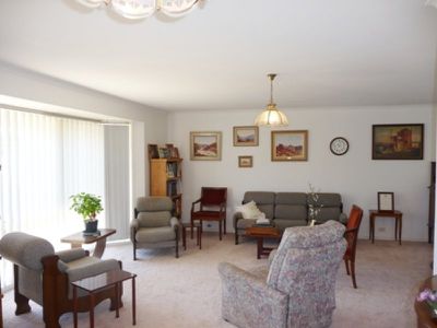 176 Golf Club Drive, Howlong