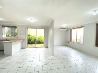 2 / 10 Irelands Road, Blacktown
