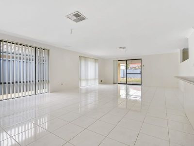 54 Claret Ash Boulevard , Baldivis