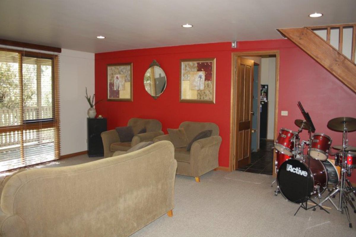 99 Stoneleigh Road, Mansfield