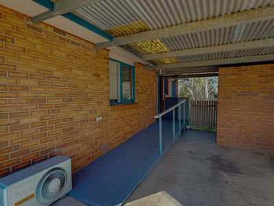 1 / 125 MacKenzie Street West, Golden Square