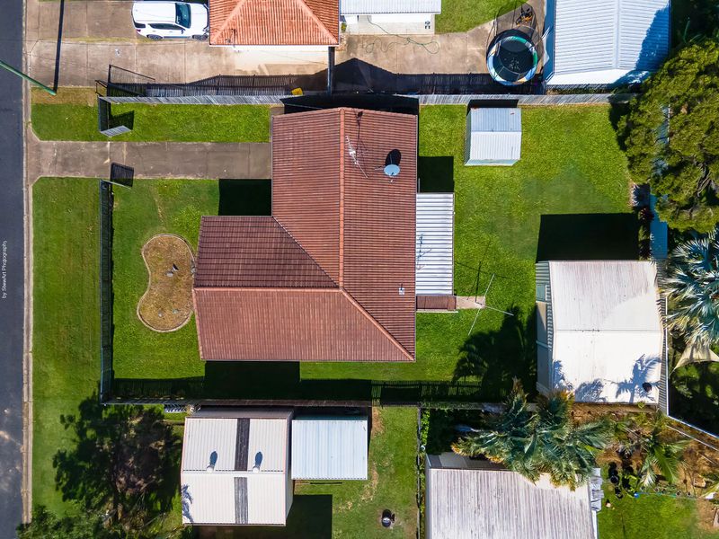 19 Romney Street, Pialba, QLD, Pialba - Thumbnail 2