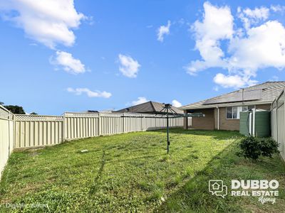 35A Champagne Drive, Dubbo