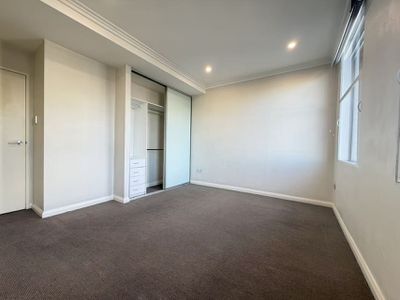19 / 108 James Ruse Drive, Rosehill