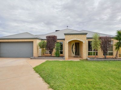 28 Nganka Way, Hannans