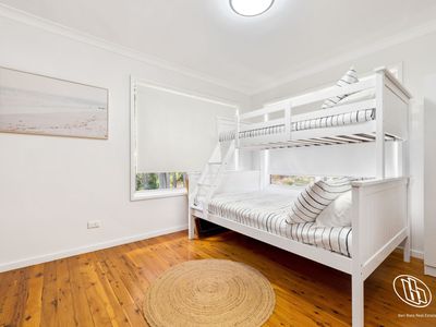 11 Hillcrest Avenue, North Narooma
