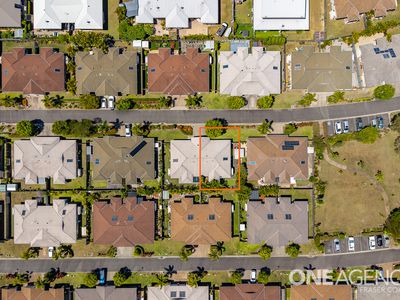 132 / 230 Pulgul Street, Urangan