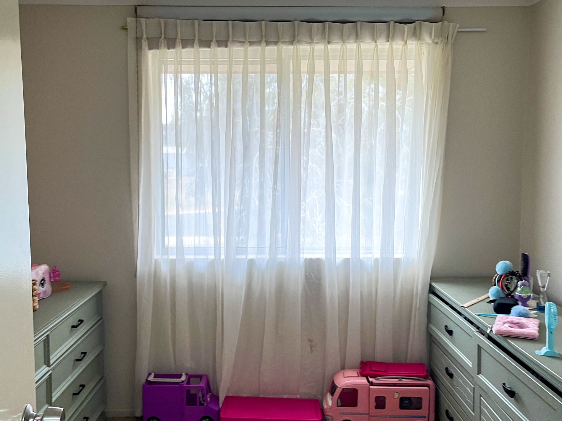 7 Gnowing Street, Wandering