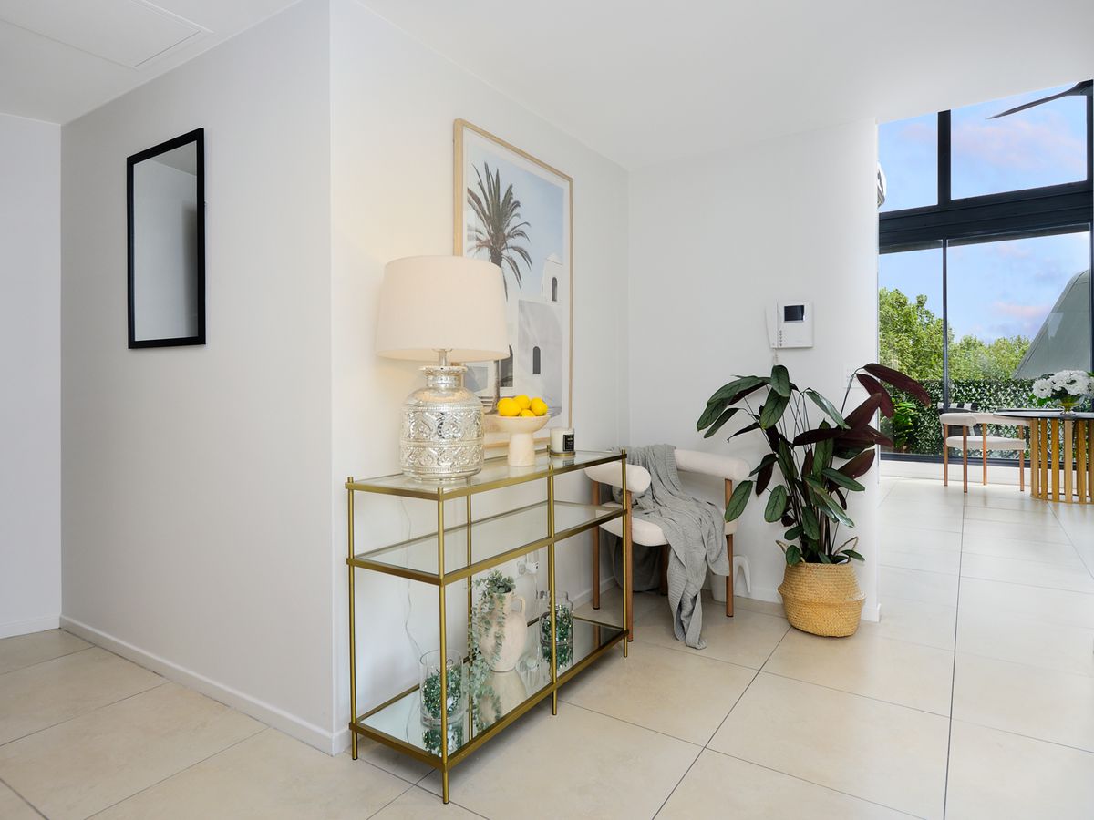 c812 / 2 Mandible Street, Alexandria