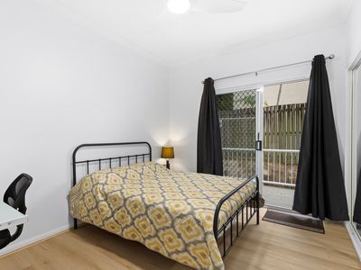 1 / 105 Sir Fred Schonell Drive, St Lucia