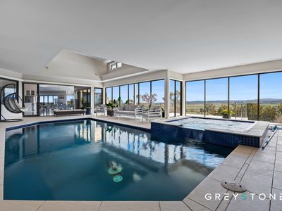100 Moore Road, Sunbury