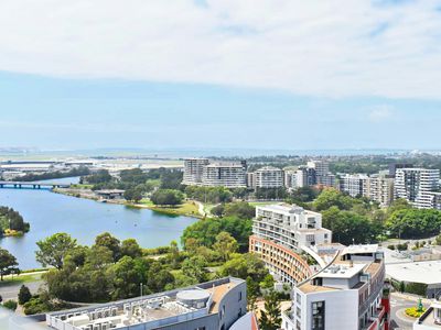 2001 / 9 Brodie Spark Drive, Wolli Creek