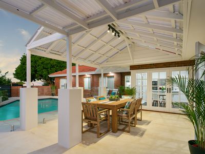 2 Craig Place, Winthrop