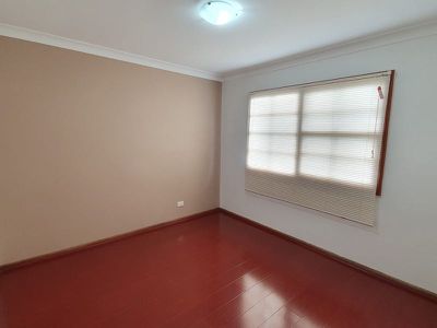 2 / 3 Pacey Avenue, North Ryde