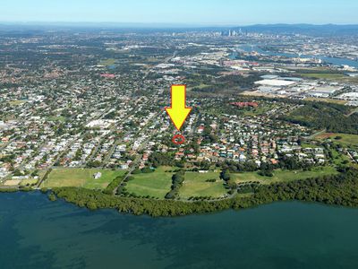 9 Ogilvie St, Wynnum