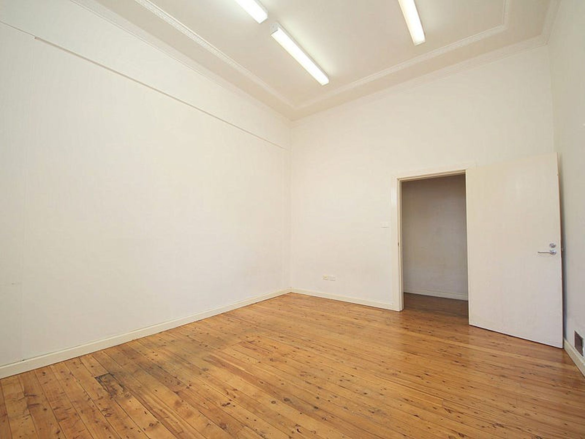 89 King Georges Road, Wiley Park