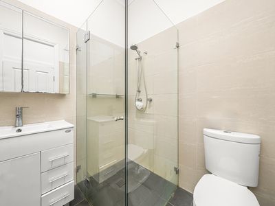 787 Canterbury Road, Belmore