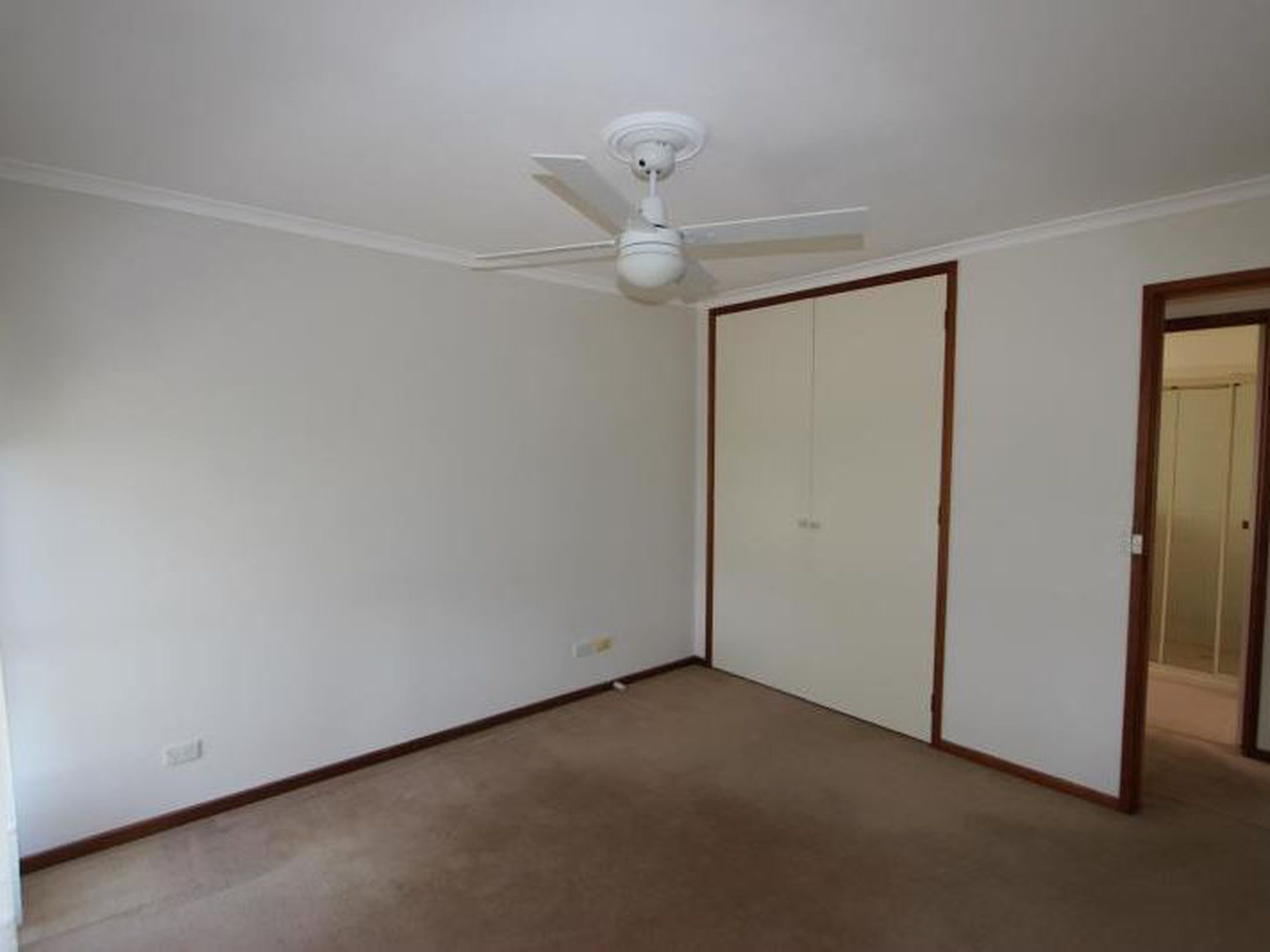 1 / 36 Wandana Drive, Wandana Heights