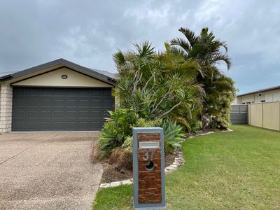 37 Yarrilee Circuit, Dundowran