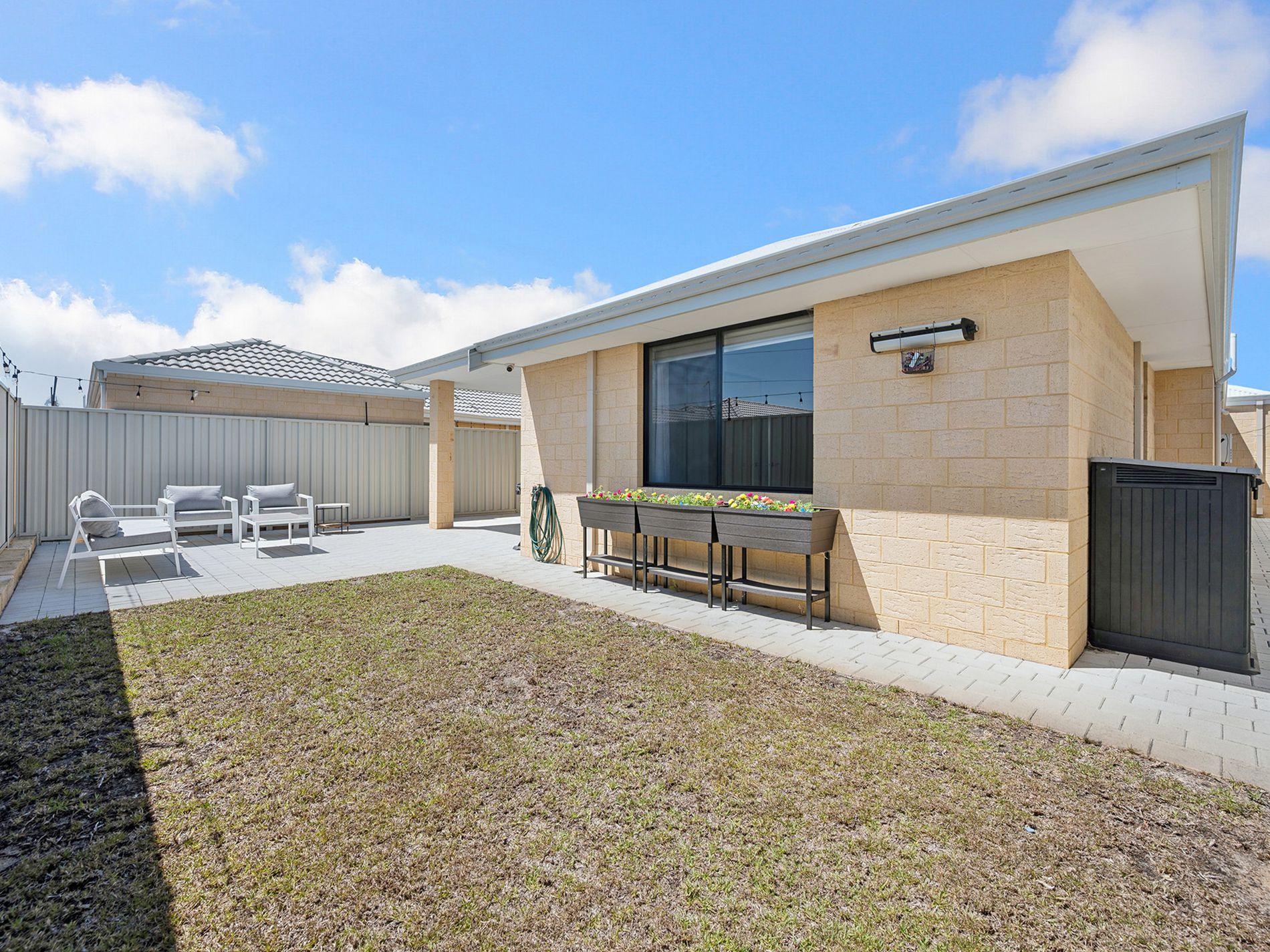 18 Lancaster Loop, Piara Waters