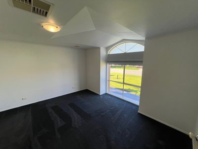 6  Brighton Court , Shepparton