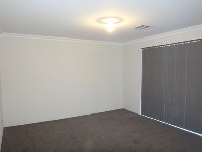 37 Teasel Way, Banksia Grove