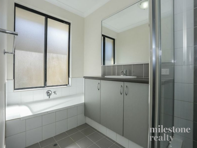 34 Wilderness Way, Aveley
