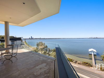 9 / 8 Mounts Bay Road, Crawley