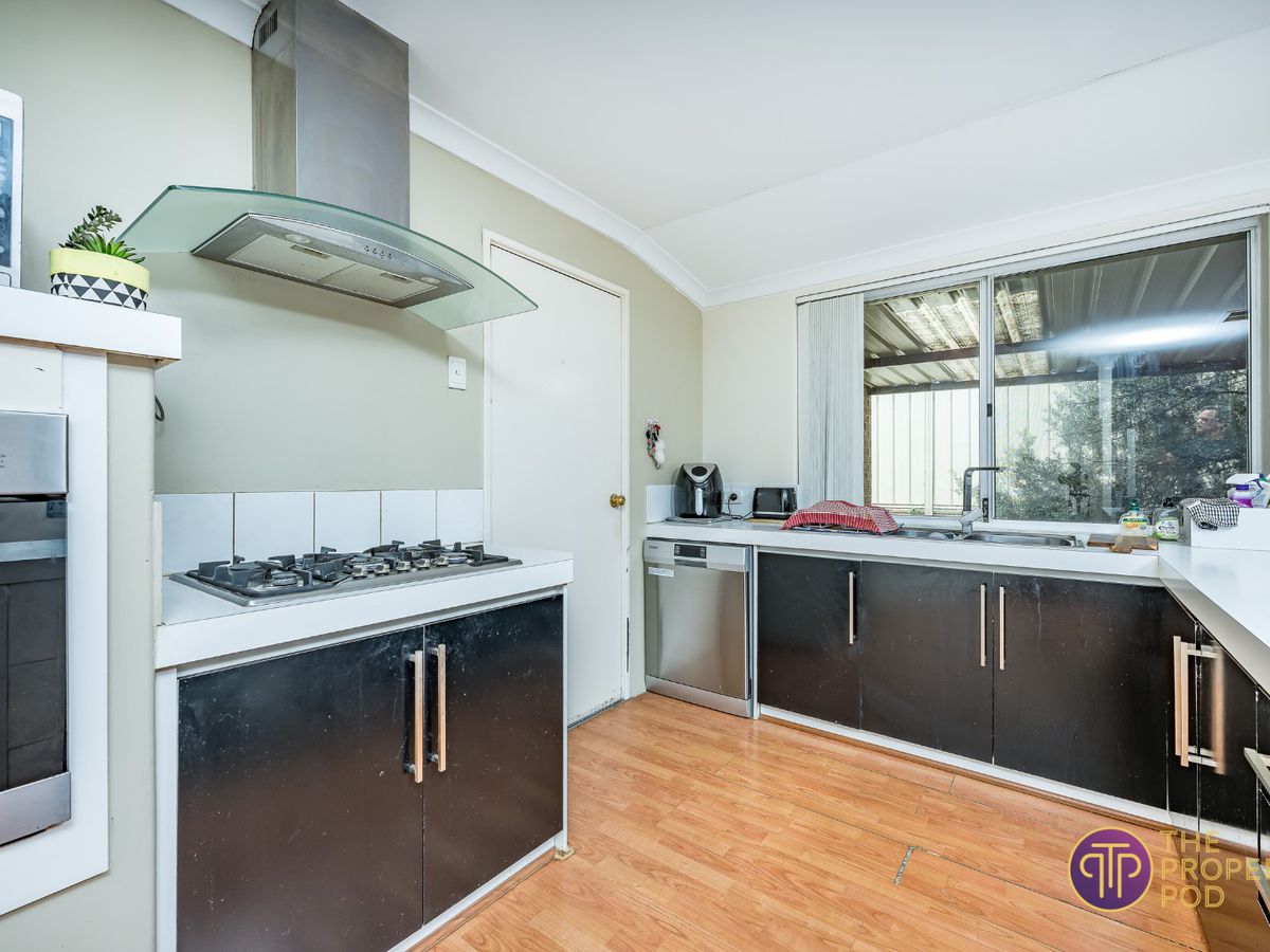 18 Santa Barbara Parade, Quinns Rocks