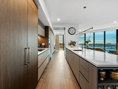3303 / 99 Mill Point Road, South Perth