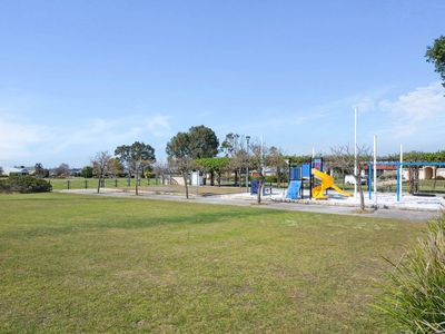 8 Baxter Rise, Baldivis